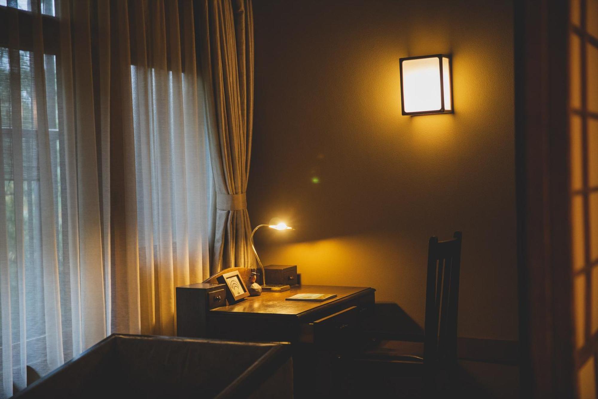 Arima Onsen Tocen Goshobo Hotel Kobe Ruang foto A room at the hotel