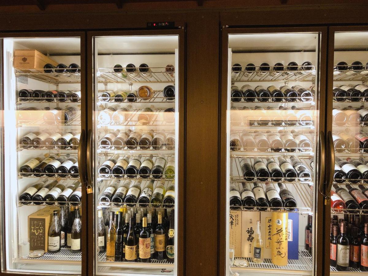 Arima Onsen Tocen Goshobo Hotel Kobe Bagian luar foto A wine refrigerator